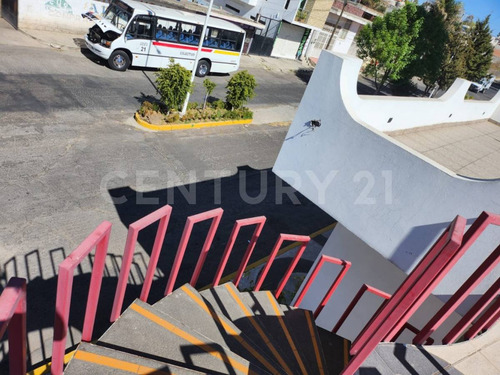 Atención Inversionistas!!!! Venta De Edificio, Terreno Y Cafetería