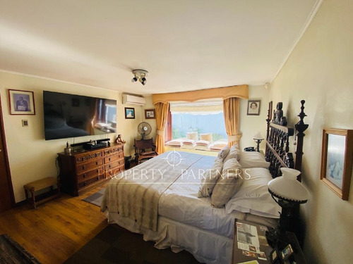 Santa Cruz, Casa En Excelente Ubicación