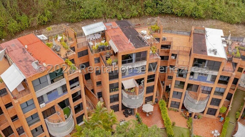 Precioso Y Amplio Tonwhouse En Venta En La Boyera. #25-20083