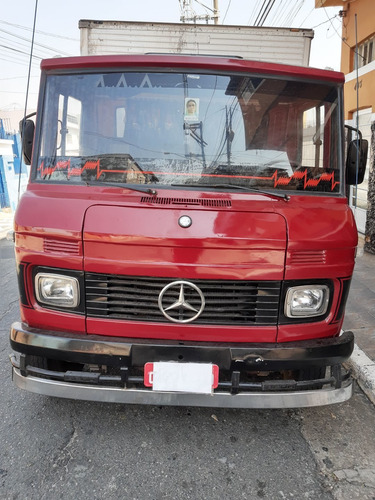 Mercedes 608 D