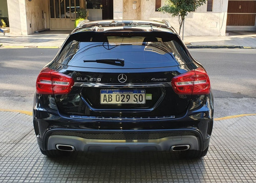 Imagen 6 de 12 de Mercedes Benz Gla250 Amg Line - Motum