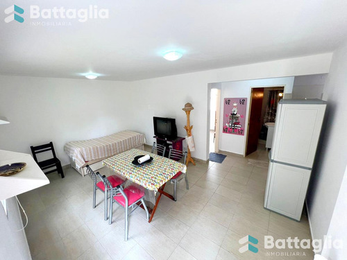 Departamento  2 Amb Con Cochera Y Patio- Retasado! San Bernardo Del Tuyu