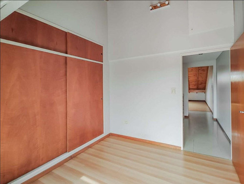 Casa En Saavedra