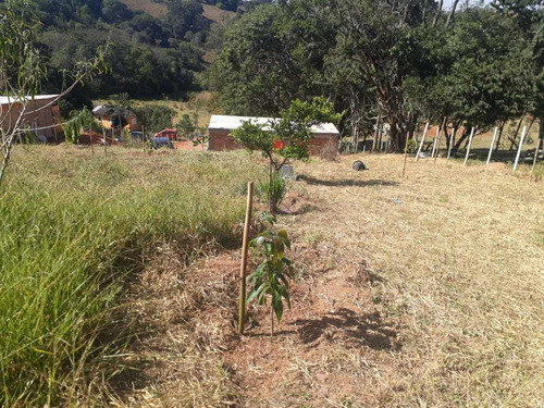 Chácara Com 2.250m . Estiva Sul De Minas Gerais