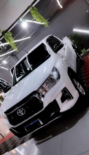 Toyota Hilux 2.8 Tdi Srv Cab. Dupla 4x4 Aut. 4p