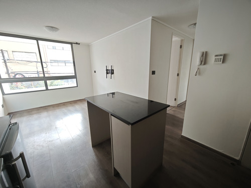 Ref:12591** Arriendo Depto 2d+2b, Refri, Microondas, Te