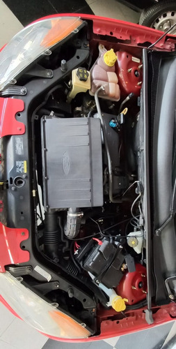 Imagen 5 de 9 de Ford Fiesta Ambiente Plus 5p