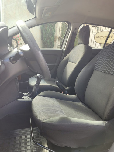 Renault Sandero 1.0 12V SCE FLEX AUTHENTIQUE MANUAL