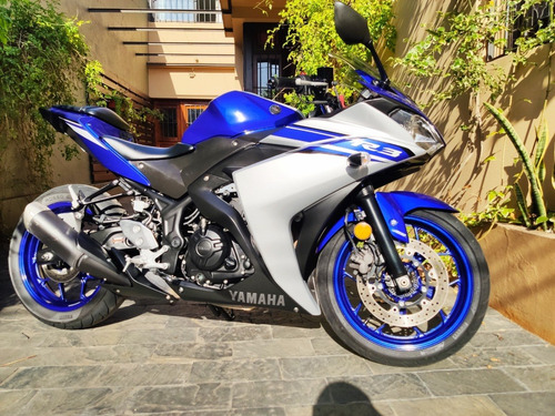 Yamaha R3