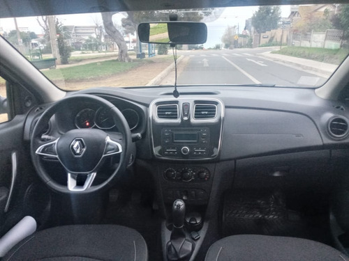 Imagen 13 de 15 de Renault Symbol Zen 1.6 2019