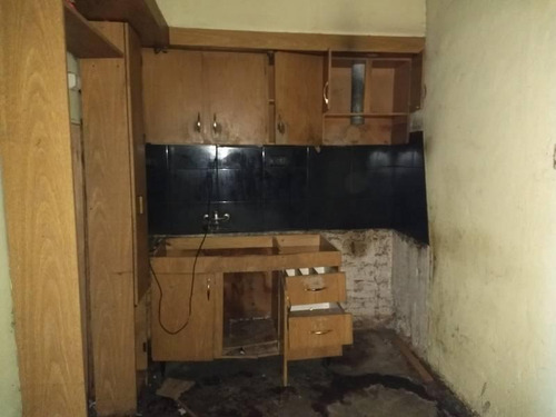 Imagen 4 de 5 de Propiedad Sobre Importante Calle En Altos De Laferrere