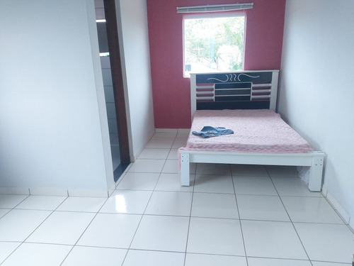 Imagem 6 de 14 de Condominio Ibiuna 1.000 Mts Casa,piscina, Gramado! Ligue Já!