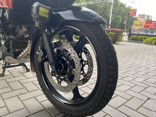 Imagen 9 de 14 de V Strom Suzuki Dl 650 2011