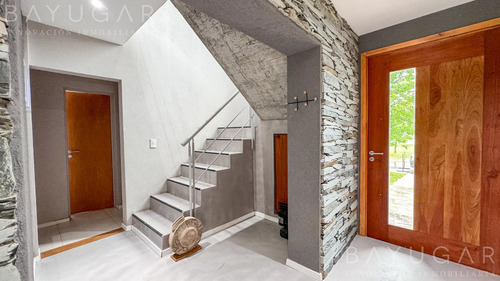 Casa En Venta - Barrio El Cantón - Puertos / Escobar Pilar - Permuta!