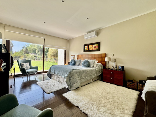 Casa En Condominio 5d+4b+servicio