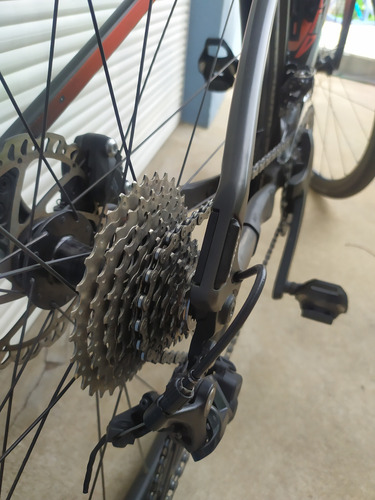 Bicicleta Giant Gravel Carbono (Usado)