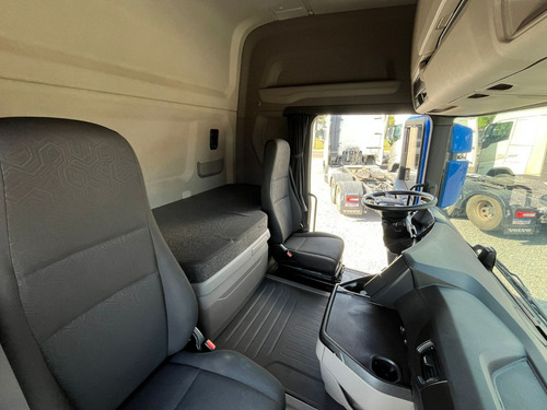 Caminhão Scania R 540 Teto Alto Traçado 2023 Azul R540