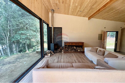 Casa En Parcela 4 Dormitorios 3 Baños Pucón
