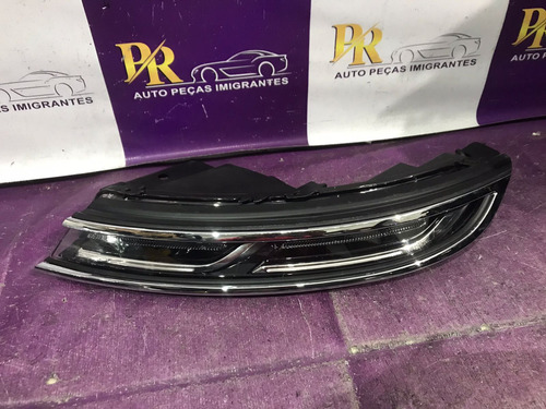 Farol Esquerdo C/friso Superior C4 Cactus 2020 A 22 Original (Usado)