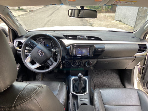 Toyota Hilux 2.4l 4x4