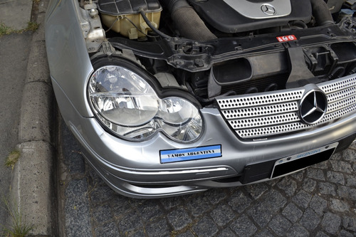 Imagen 20 de 25 de Mercedes-benz Clase C 2.3 C230 Sportcoupe V6 Evolution