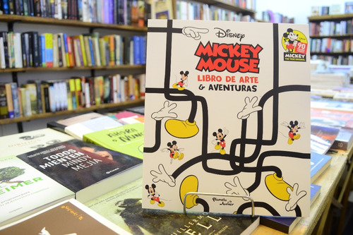 Libro De Arte & Aventuras. Mickey Mouse. 