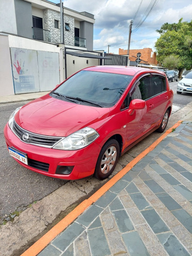 Nissan Tiida 1.8 S Flex 5p