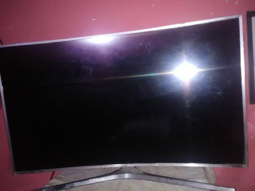 Imagen 1 de 4 de Smart Tv Samsung Curved, De 49 Pulgadas Seríe 6