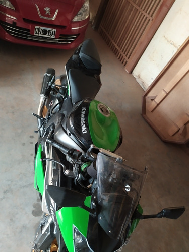 Kawasaki Zx6r