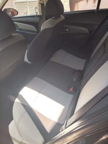Chevrolet Cruze 1.8 A Ls Aa Cd Mp3 R-16 At