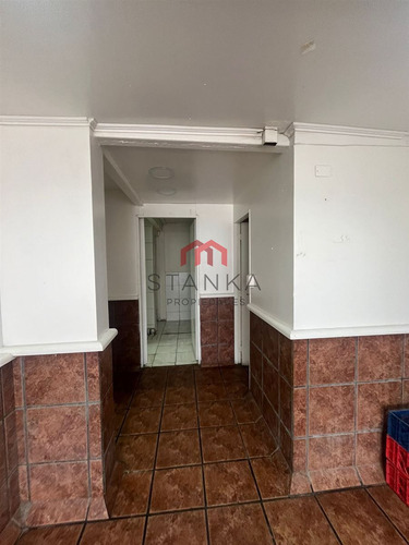 ¡excelente Oportunidad! Arriendo De Un Amplio Local Comerci
