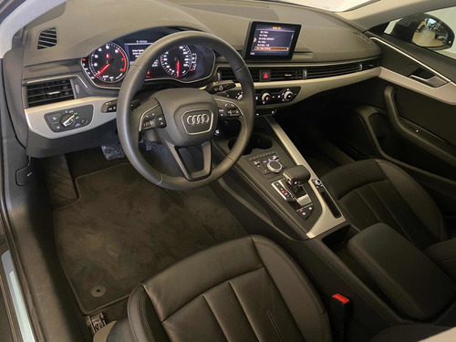 Audi A4 2019 2.0 Prestige Tfsi S-tronic 4p
