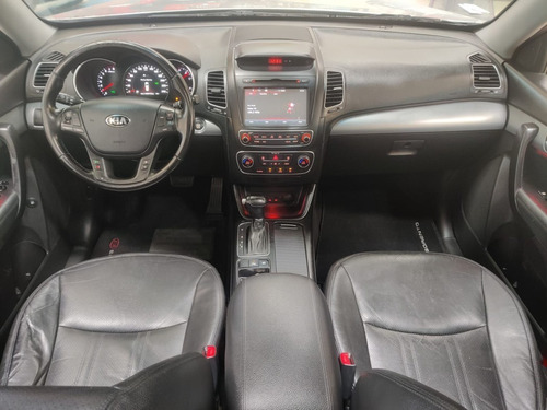 Imagem 8 de 15 de Kia Sorento 3.5 V6 Ex 7l 4wd
