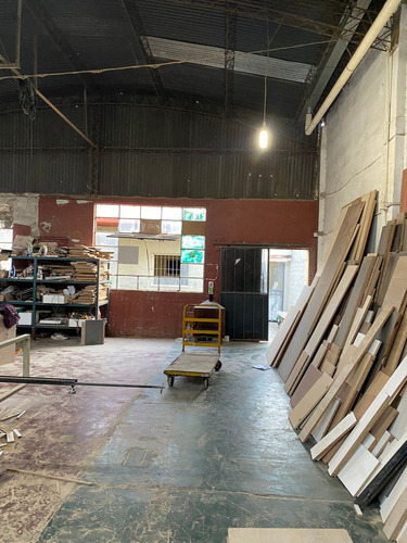 Venta Deposito+local+casa-isidro Casanova-permuta