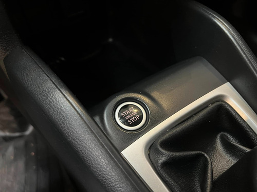 Nissan Kicks 1.6 Sense