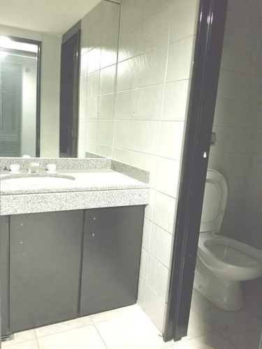 Imagen 5 de 6 de Venta / Alquiler - Oficina Premium World Trade Center - Lima 355