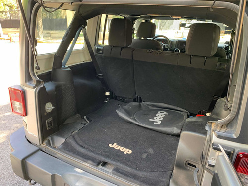 Imagen 12 de 16 de Jeep Wrangler 2015 3.6 Rubicon 284hp Atx