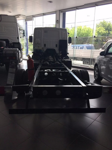 Camion Mercedes Benz Accelo 815 Manual 0km Plan 70/30