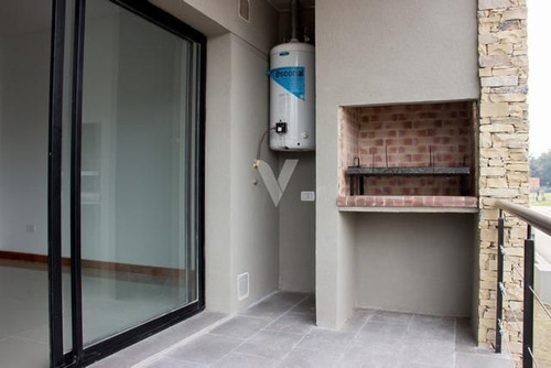 Oportunidad Departamento En Barrio Privado Con Renta.