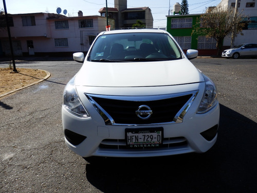 Imagen 7 de 15 de Nissan Versa 2019