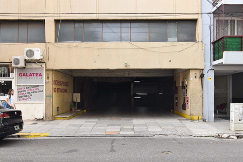 Imagen 3 de 3 de Venta - Oportunidad - Cochera Cubierta Fija - Edificio De Cocheras - Seguridad 24hs - Belgrano C