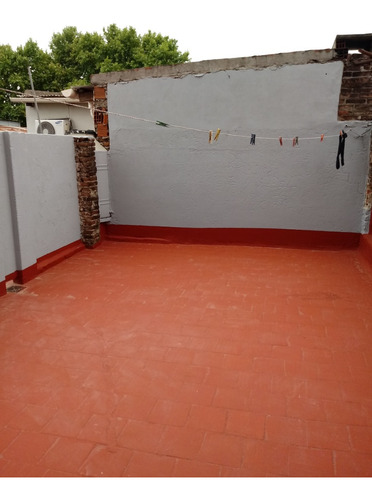 Ph Tipo Casa De 3 Amb En Ciudadela Con Patio Y Terraza