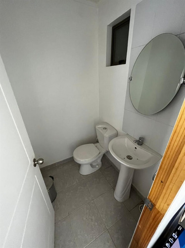 Casa En Venta De 3 Dorm. En Los Andes