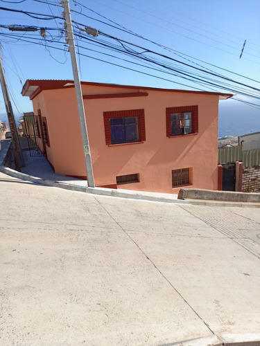 Casa 2 Pisos Playa Ancha (recien Remodelada)