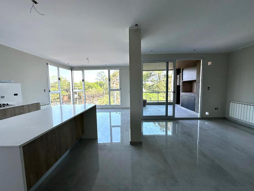 Venta Departamento En El Exclusivo Complejo Aires De Neper - 2 Dorm