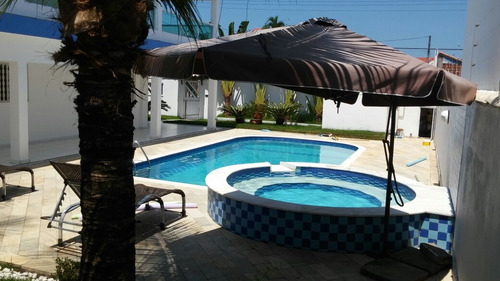 Casa Com Piscina Aquecida,spar Com Hidro Massagem Externo