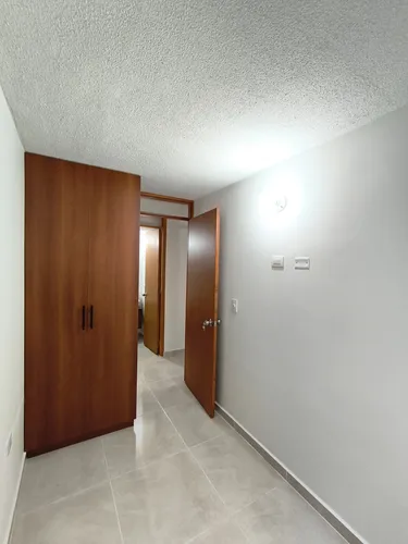 Apartamento En Arriendo En Prados Del Este. Cod A30778