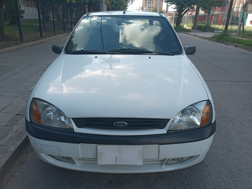 Ford Fiesta 2000 Clx 1.8 Diesel 5 P Full 1era Mno Jub Liq Ur