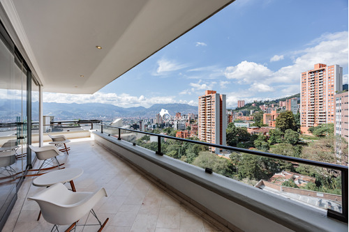 Venta Apartamento El Poblado, Medellin Sector Provenza.