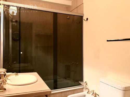 Imagen 14 de 19 de Departamento En Alquiler Con Balcon Y Patio! 4 Amb .dep Y Cochera - Amueblado